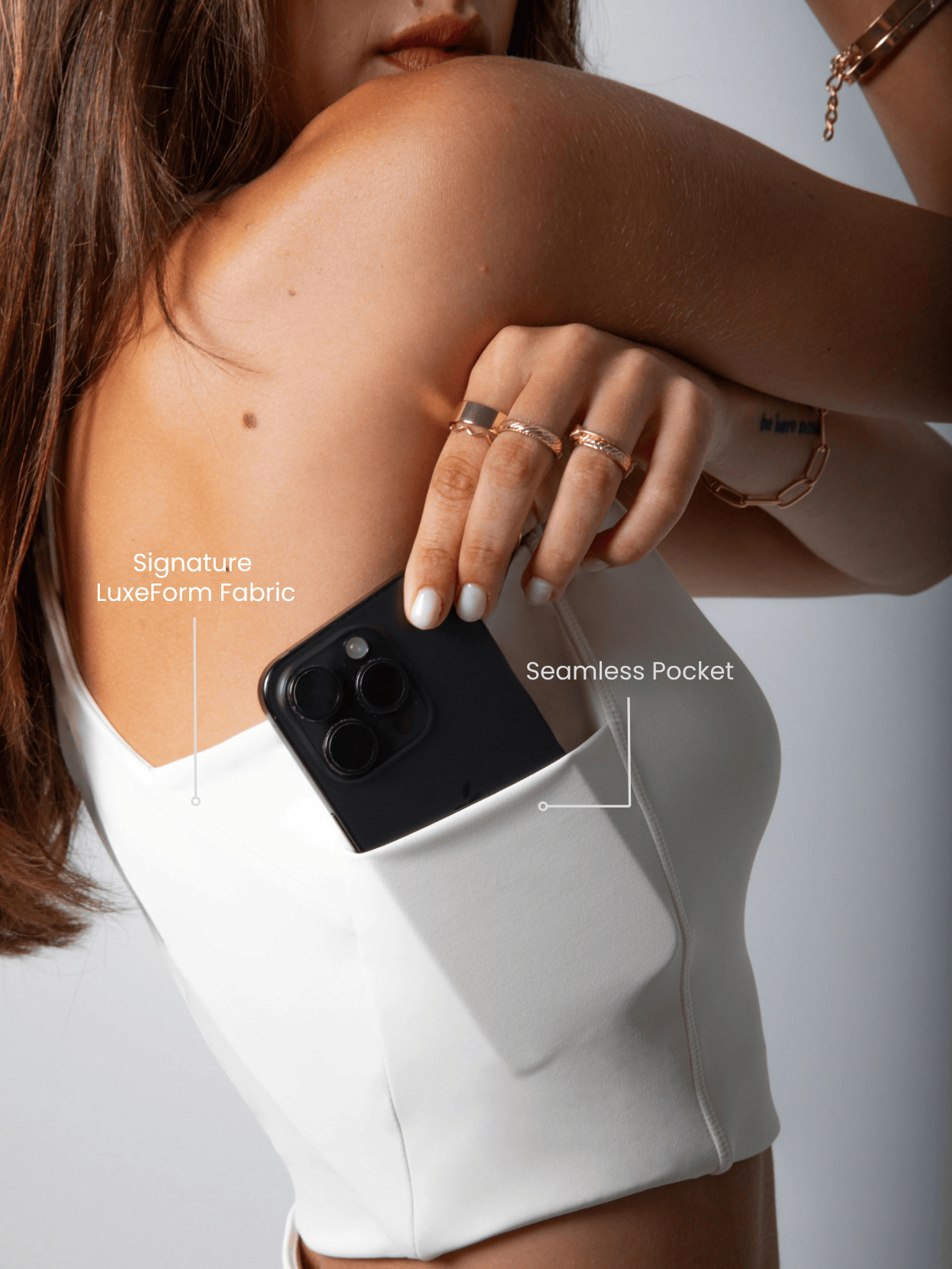 Flex fit pocket tank